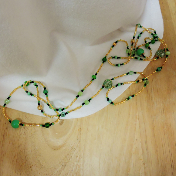 X-tra Long Light Weight Necklace 50" green & gold, handmade, OOAK, NWOT ... x6 - Picture 6 of 6